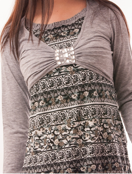Bluza Dama Cu Model Floral Si Pietre Stralucitoare Grace Gri