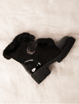 Ghete Dama Cu Blanita Fluffy Negre