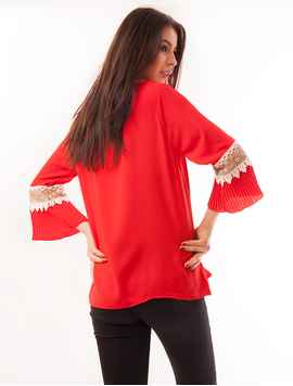Bluza Dama Din Voal Cu Broderie Si Pliuri Mardy Rosie