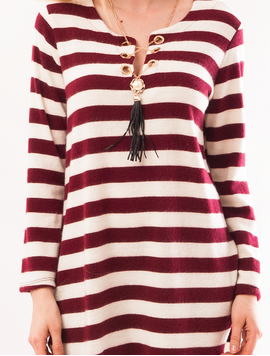 Bluza Dama Lunga In Dungi Cu Colier Layering Up Alb Si Grena