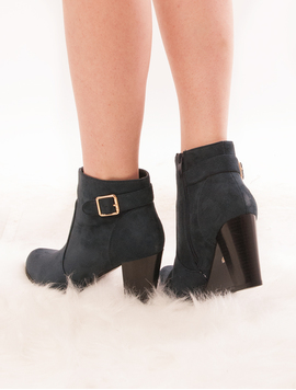 Botine Dama Cu Toc Si Catarama Strange Bleumarin
