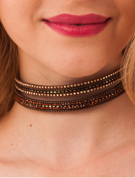 Choker Cu Pietricele Si Aplicatii Design Maro