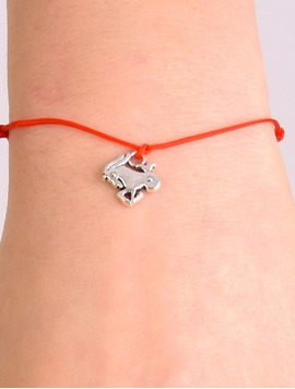 Martisor Bratara Reglabila Cu Pandantiv Zodiac Capricorn Rosu Si Argintiu