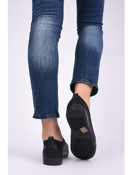Pantofi Dama Casual Din Material Stralucitor Loyal Negri