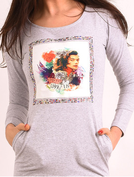 Rochie Dreapta Cu Imprimeu Si Strasuri Remind Gri