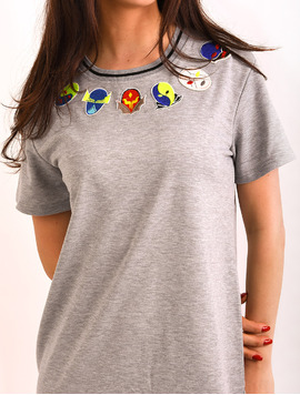 Rochie Dreapta Cu Aplicatii Masks Gri