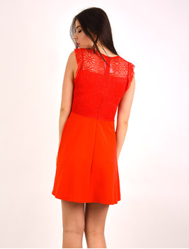 Rochie In Clos Cu Dantela Daily Rosie