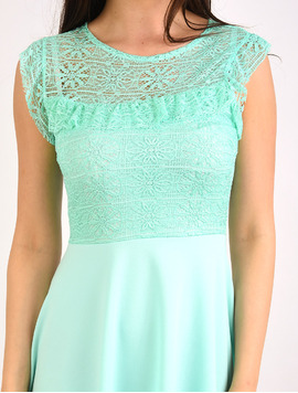 Rochie In Clos Cu Dantela Daily Vernil