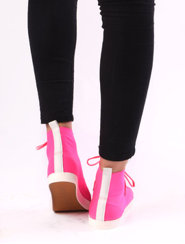 Tenisi Dama Inalti Platform Roz