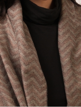 Sal Dama Cu Model In Zig Zag Bej Si Maro