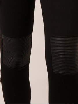 Pantaloni Dama Stil Colant Cu Piele Ecologica La Genunchi Negri