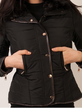 Geaca Dama Din Fas Cu Guler Din Blana Neagra