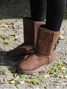 Cizme Dama In Stil UGG Cu Fundite Maro