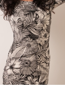 Rochie Mulata Cu Flori Alb Negru