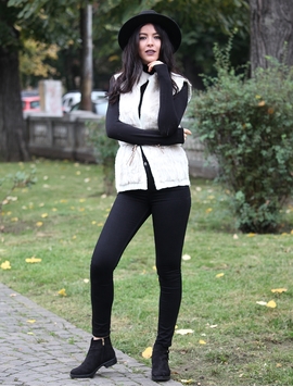 Vesta Dama Cu Blanita Si Cordon Alba