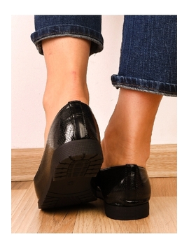 Pantofi Dama Casual Cu Aplicatie Metalica Yourself Negri