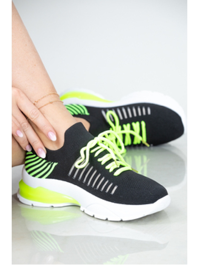 Adidasi Dama NeonStripes One Negru