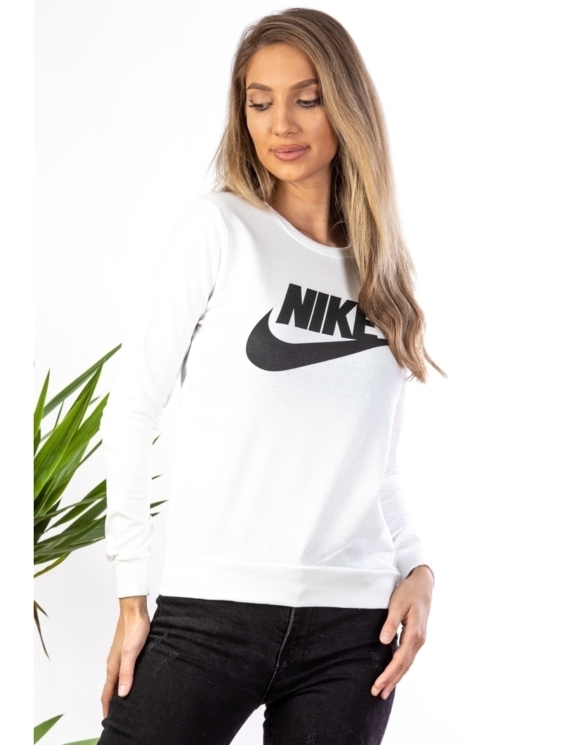 winter workout gym clothes nike womens petite fashion  Gym kıyafetleri,  Nike kıyafetler, Sportif kıyafetler